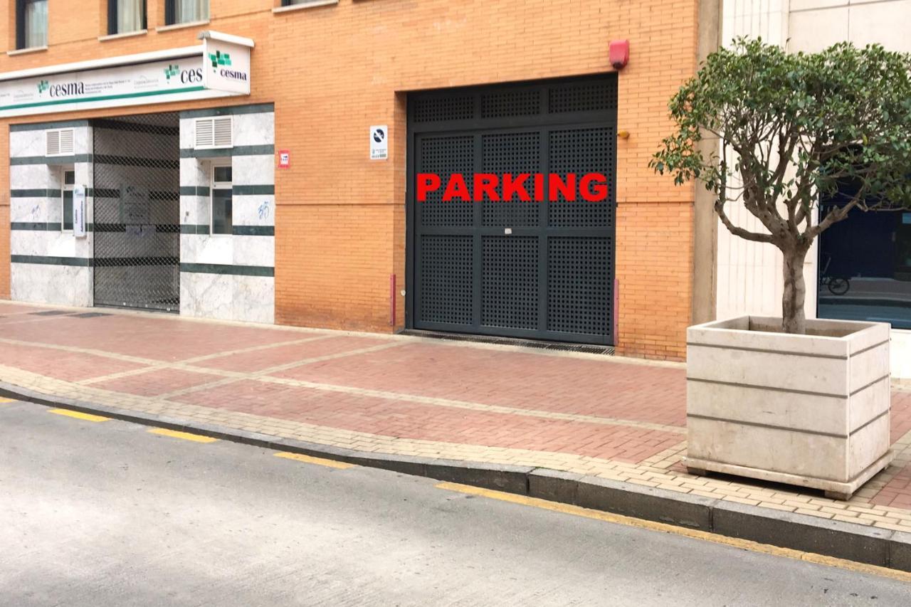 Apartamento 3 Dormitorios Centrico - Parking Incluido Málaga Eksteriør billede