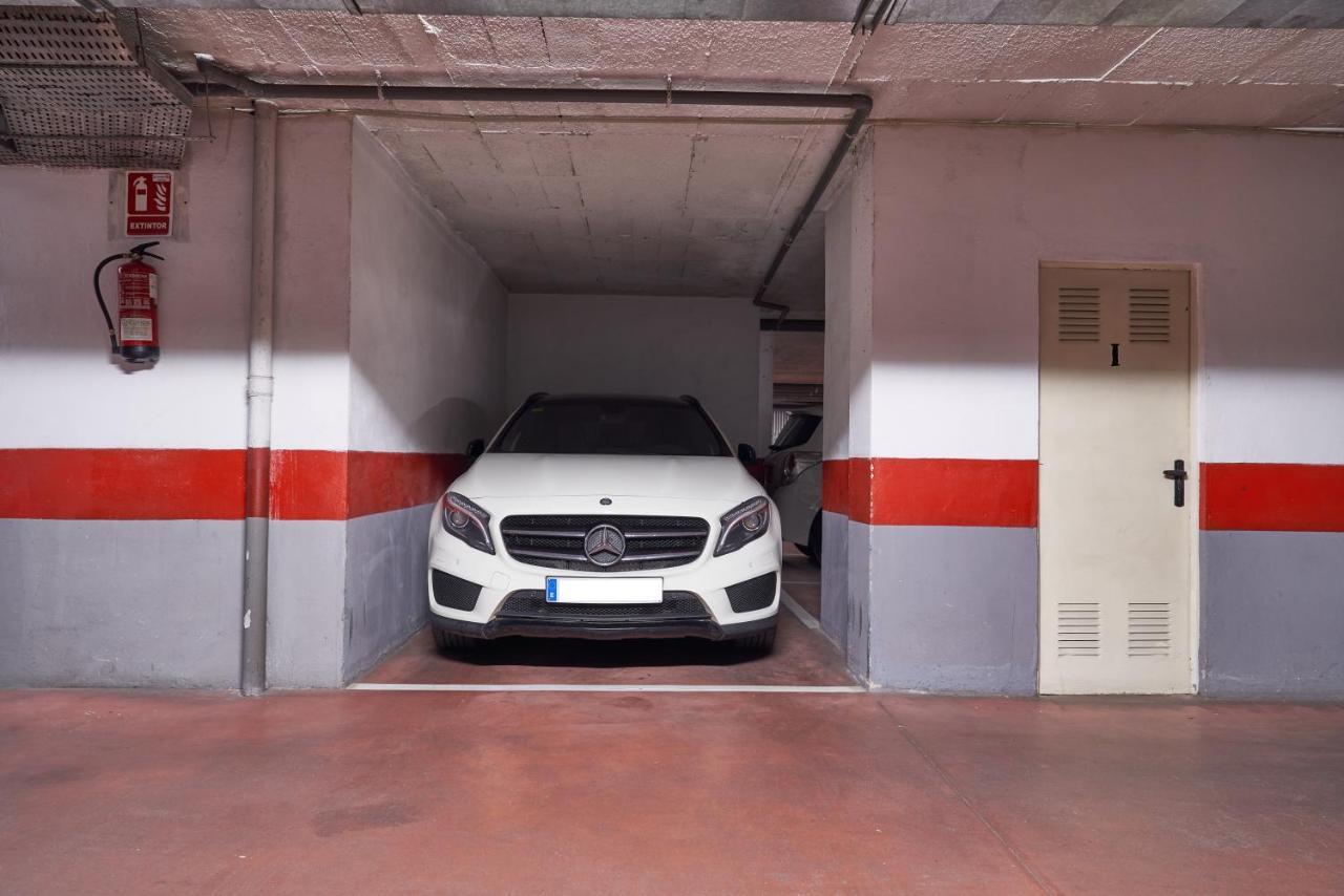 Apartamento 3 Dormitorios Centrico - Parking Incluido Málaga Eksteriør billede