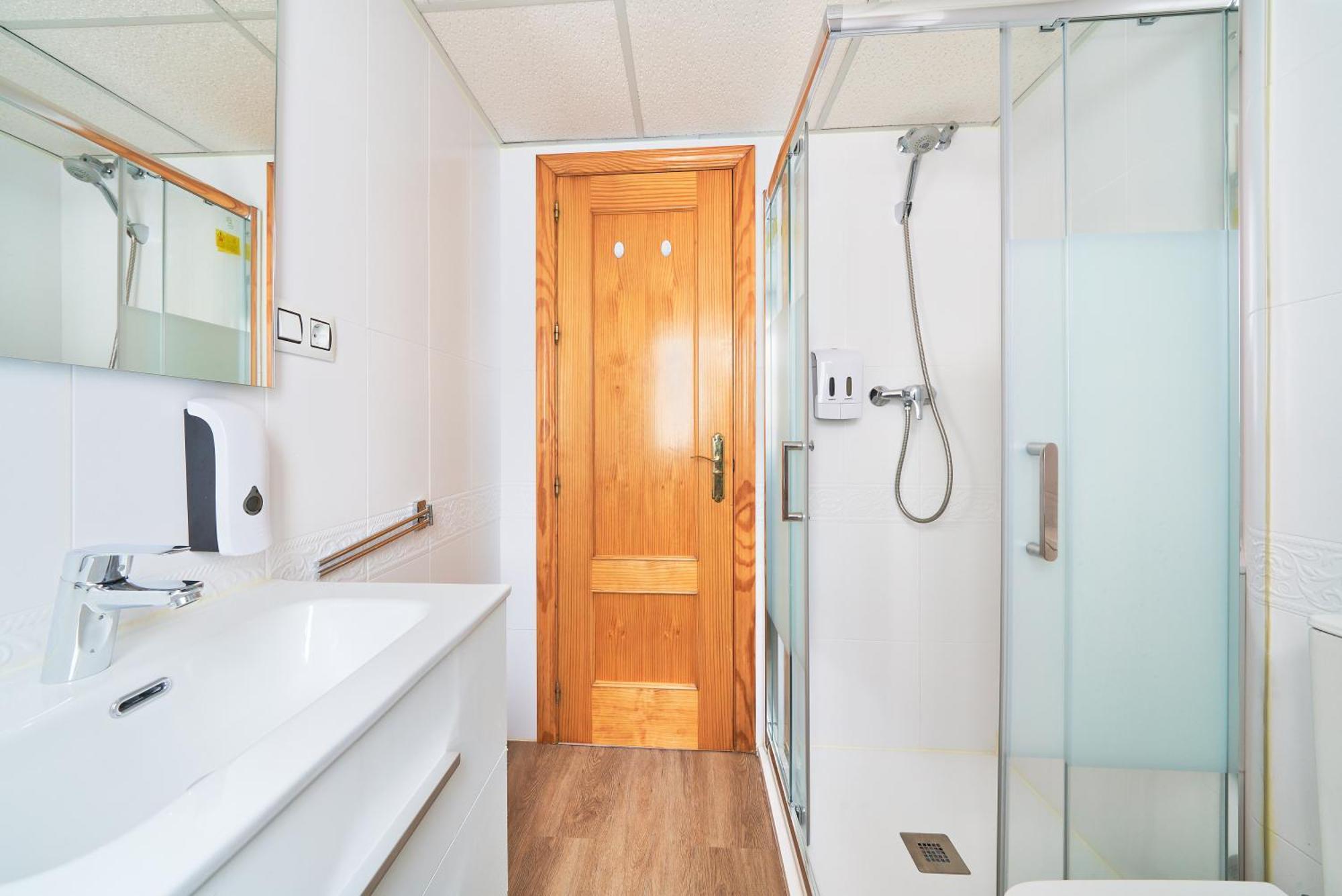 Apartamento 3 Dormitorios Centrico - Parking Incluido Málaga Eksteriør billede